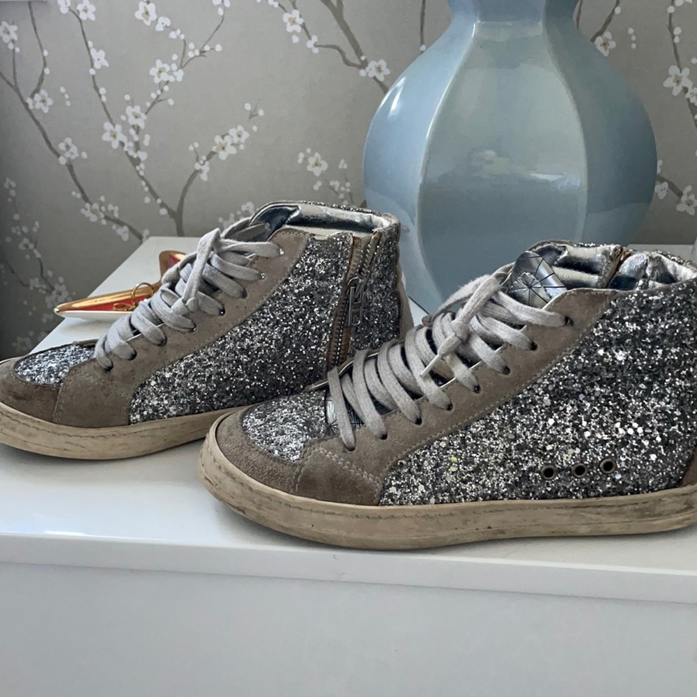 P448 Glitter High Tops